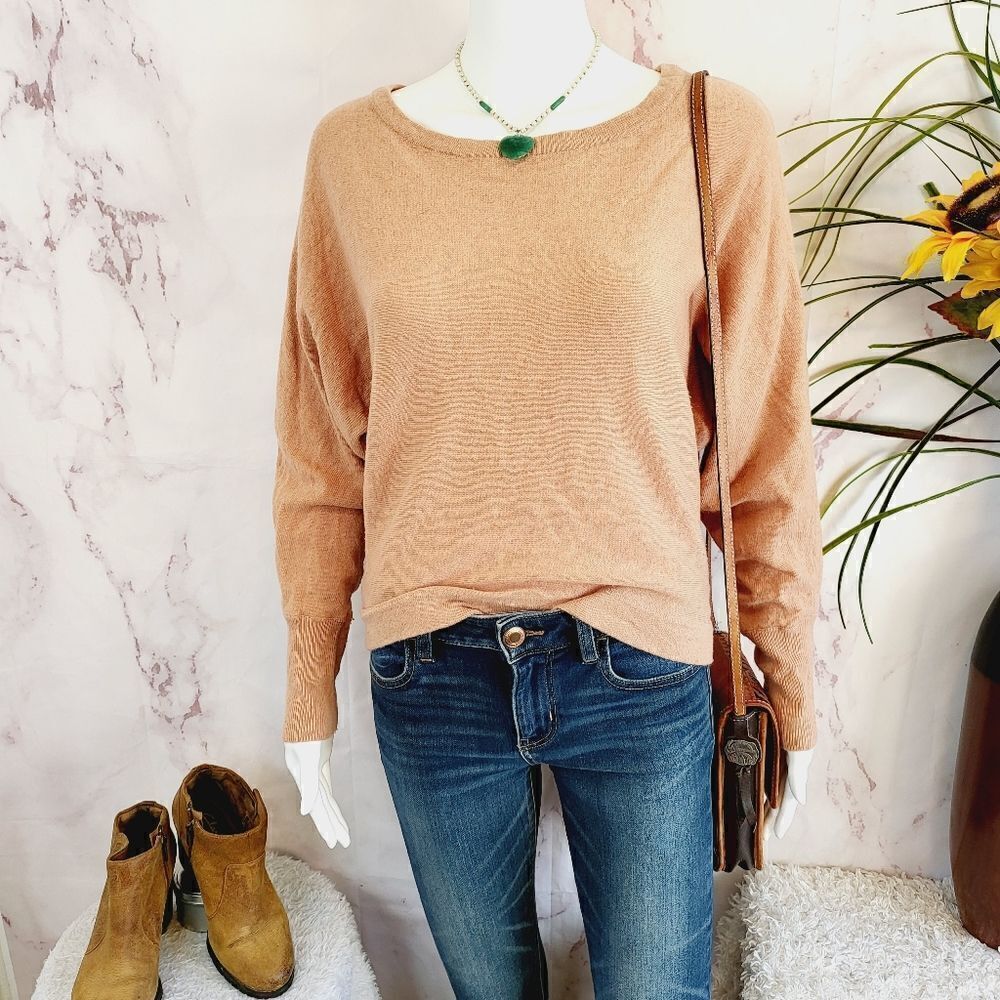 BCBGMAXAZRIA wool blend cropped sweater